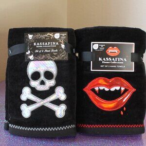 Kassafina Vampire Skull & Crossbones Halloween Hand Towel Sets NWT